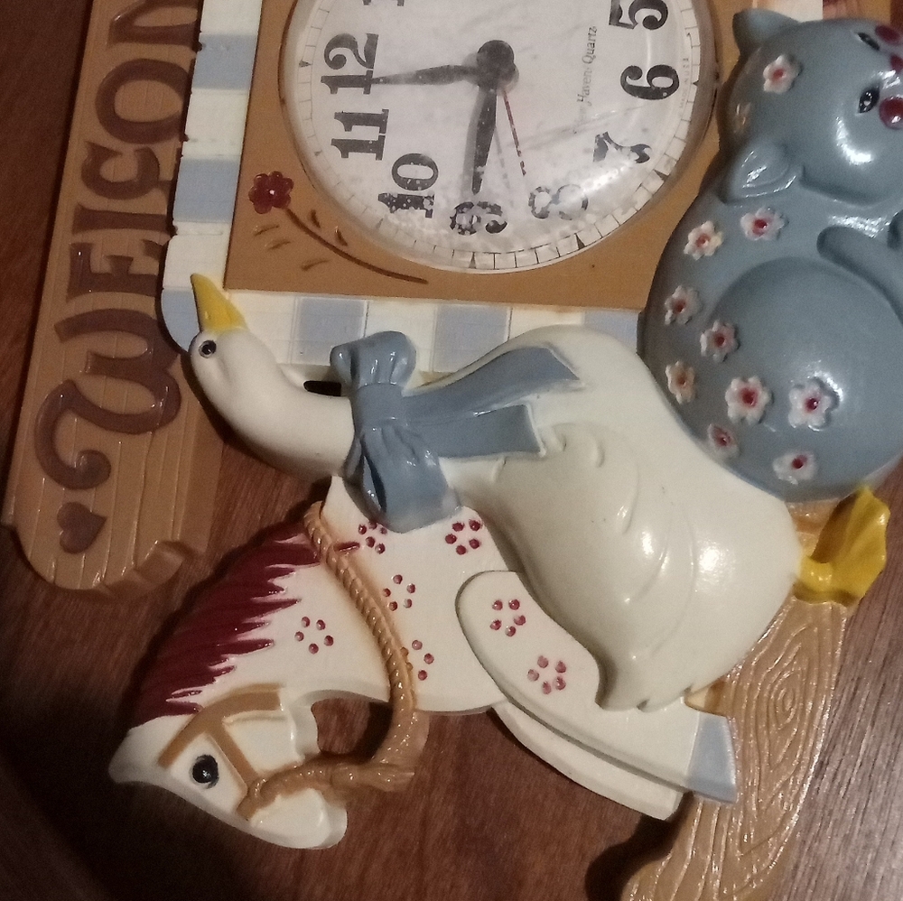 Welcome farm  wall clock decor vintage
